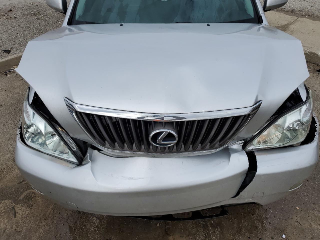 2009 Lexus RX - Image 12