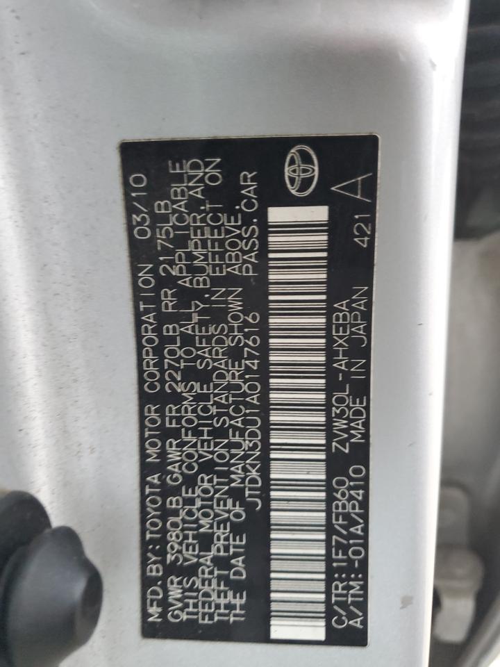 2010 Toyota Prius - Image 12