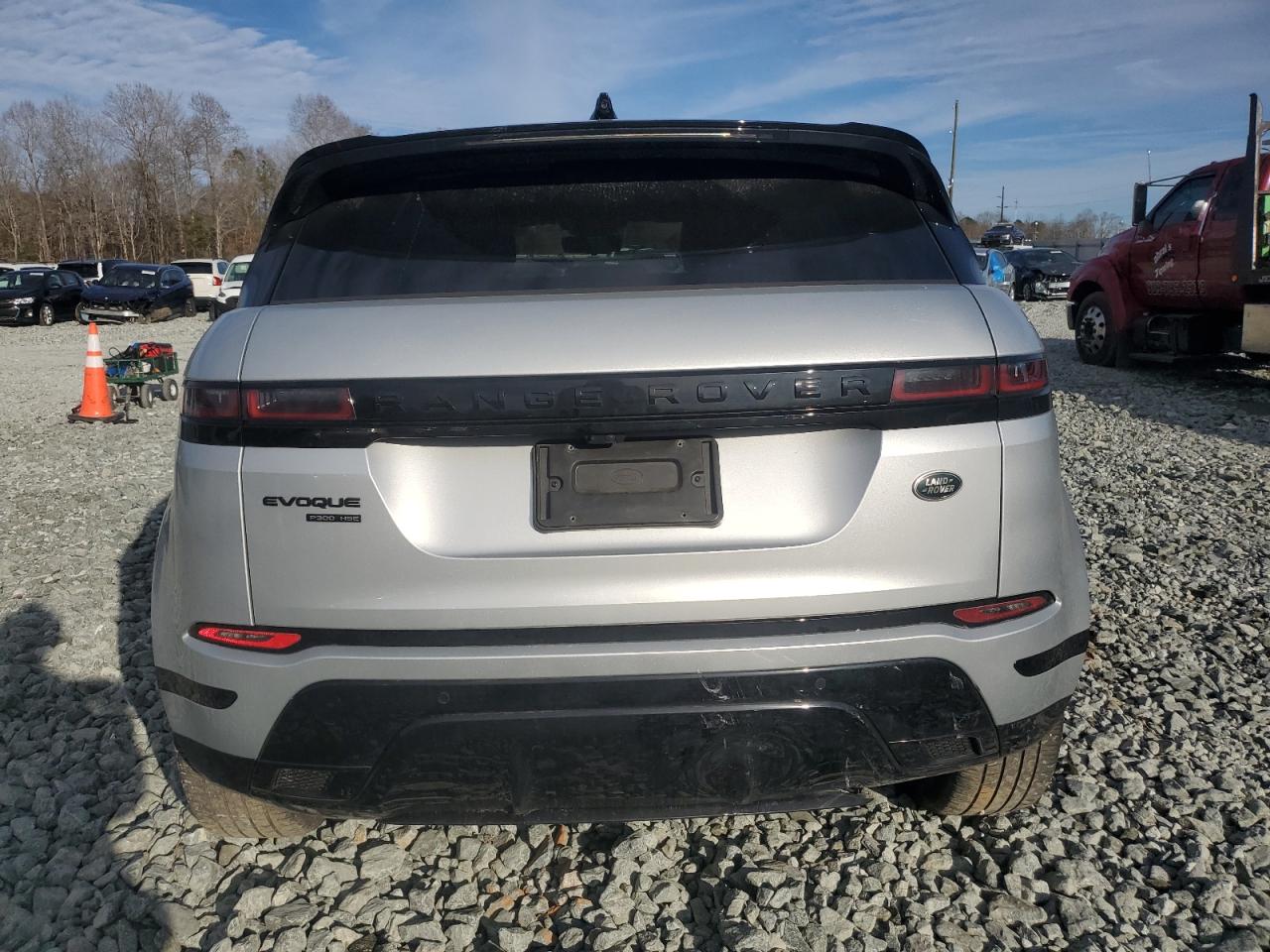2020 Land Rover Range Rover - Image 6