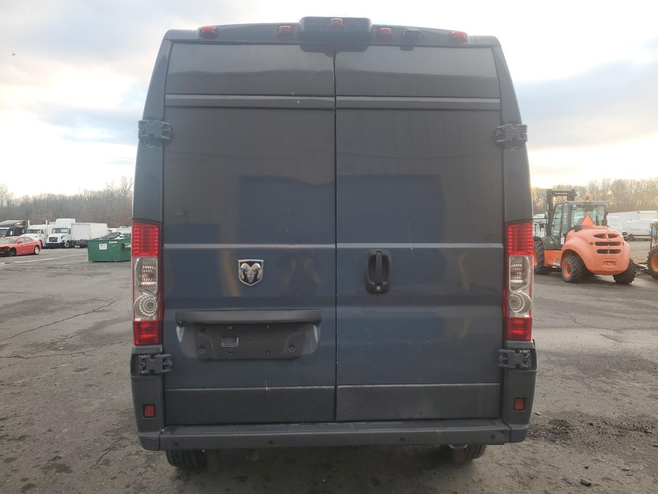 2018 Ram Promaster 2500 2500 High VIN: 3C6TRVDG9JE160708 Lot: 42642025