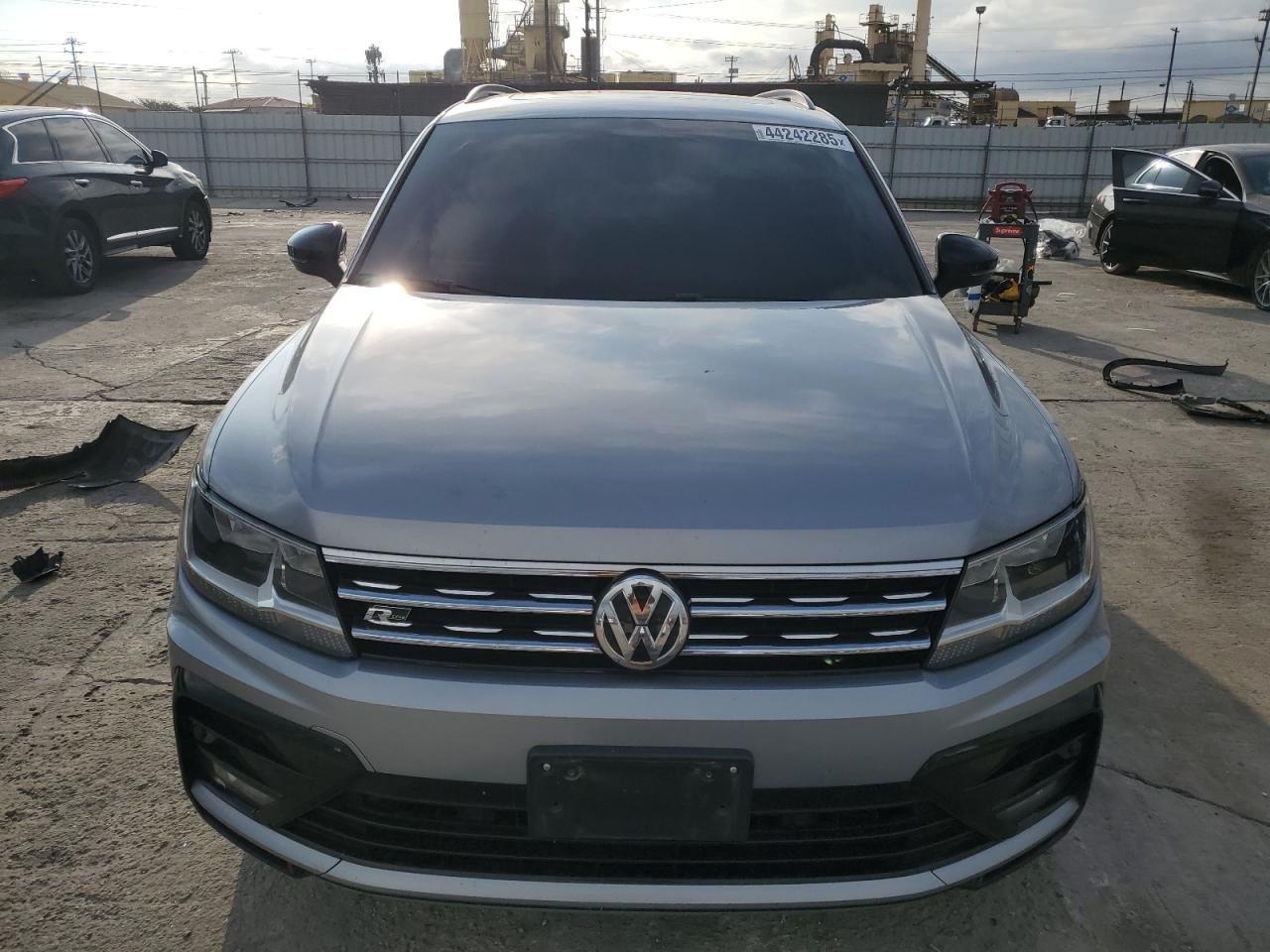 2021 Volkswagen Tiguan - Image 5