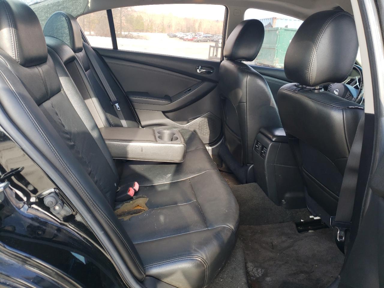 2011 Nissan Altima - Image 10