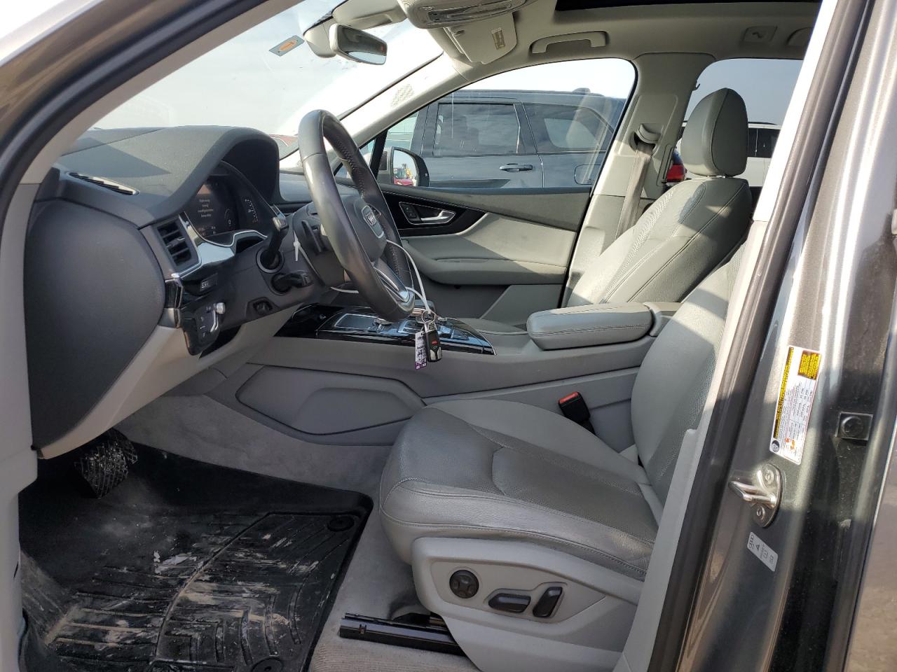 2017 Audi Q7 - Image 7