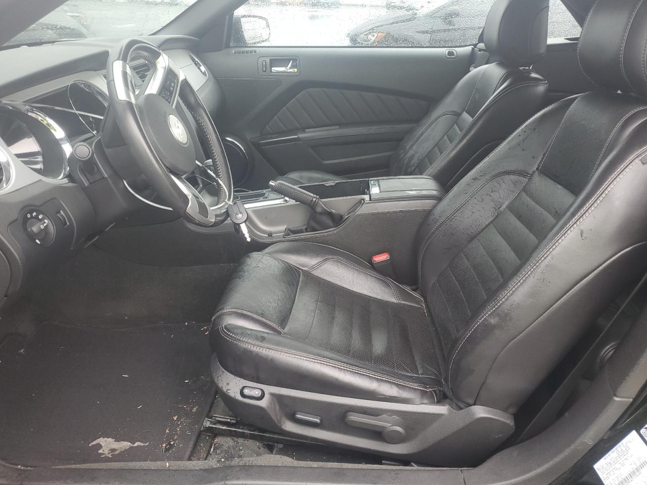 2014 Ford Mustang - Image 7