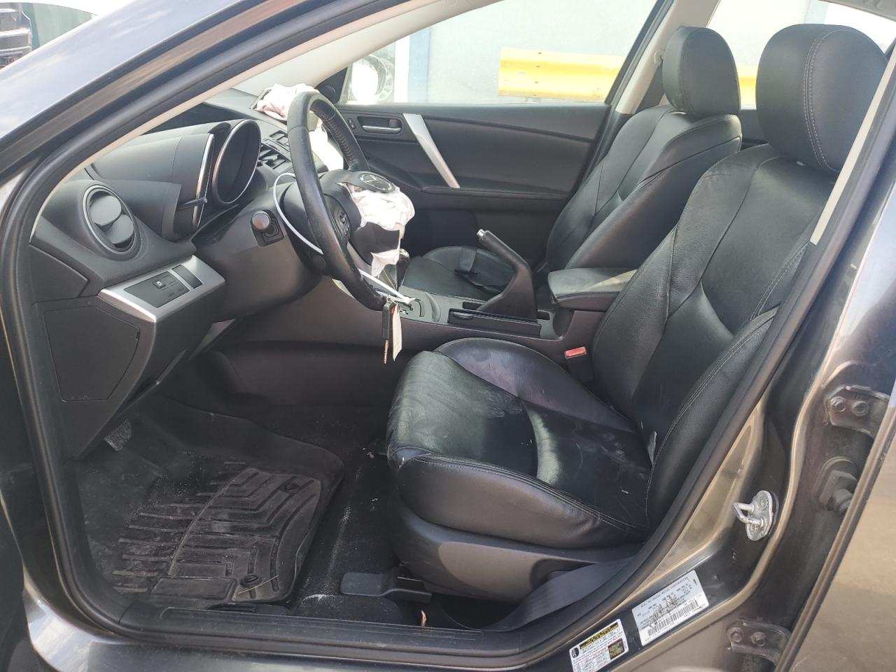 2012 Mazda 3 - Image 7