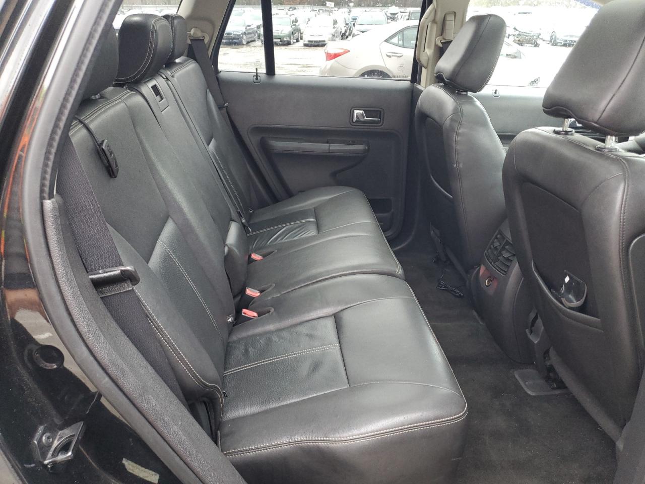 2010 Ford Edge - Image 11