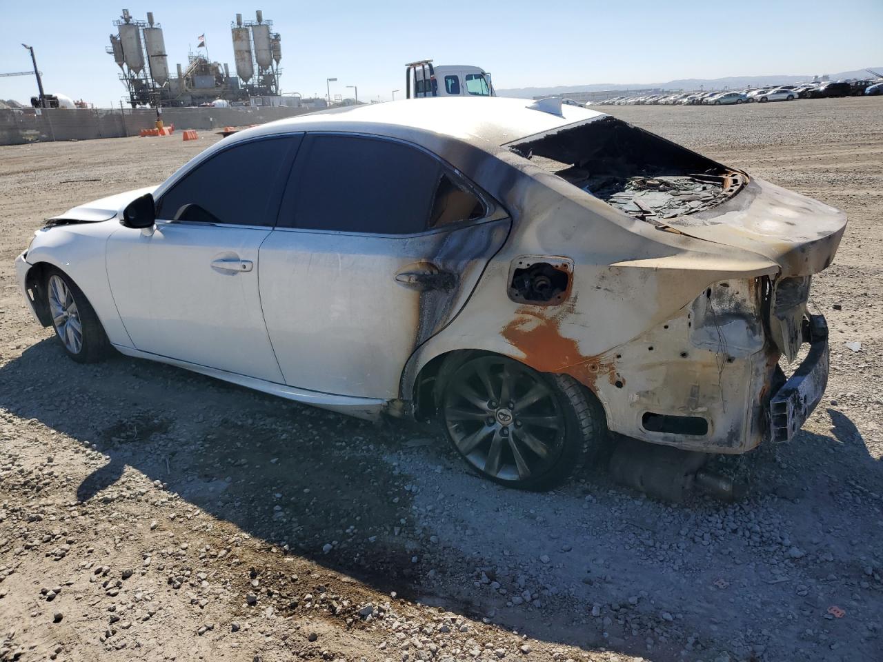2014 Lexus IS - Image 2