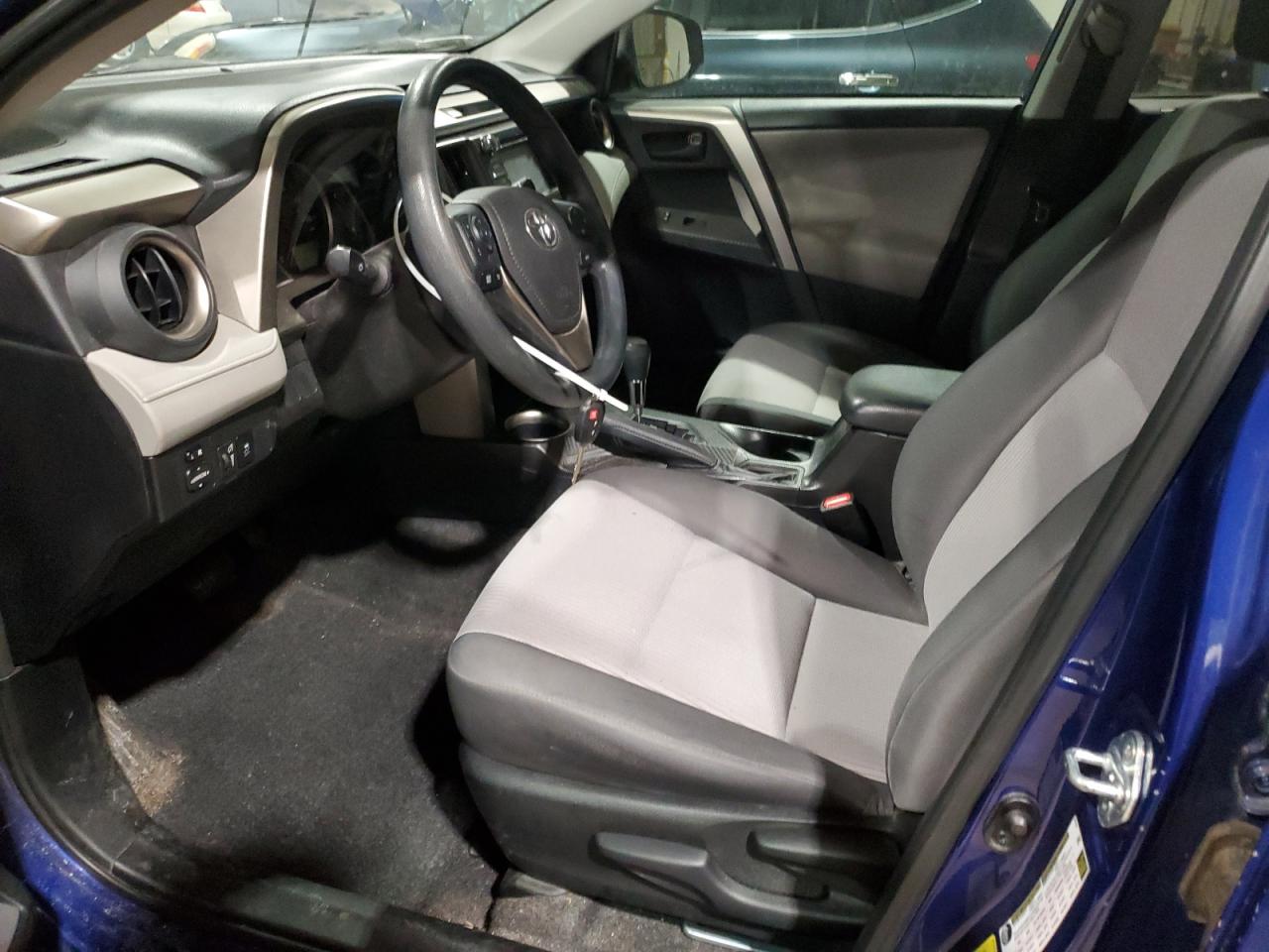 2015 Toyota RAV 4 - Image 7