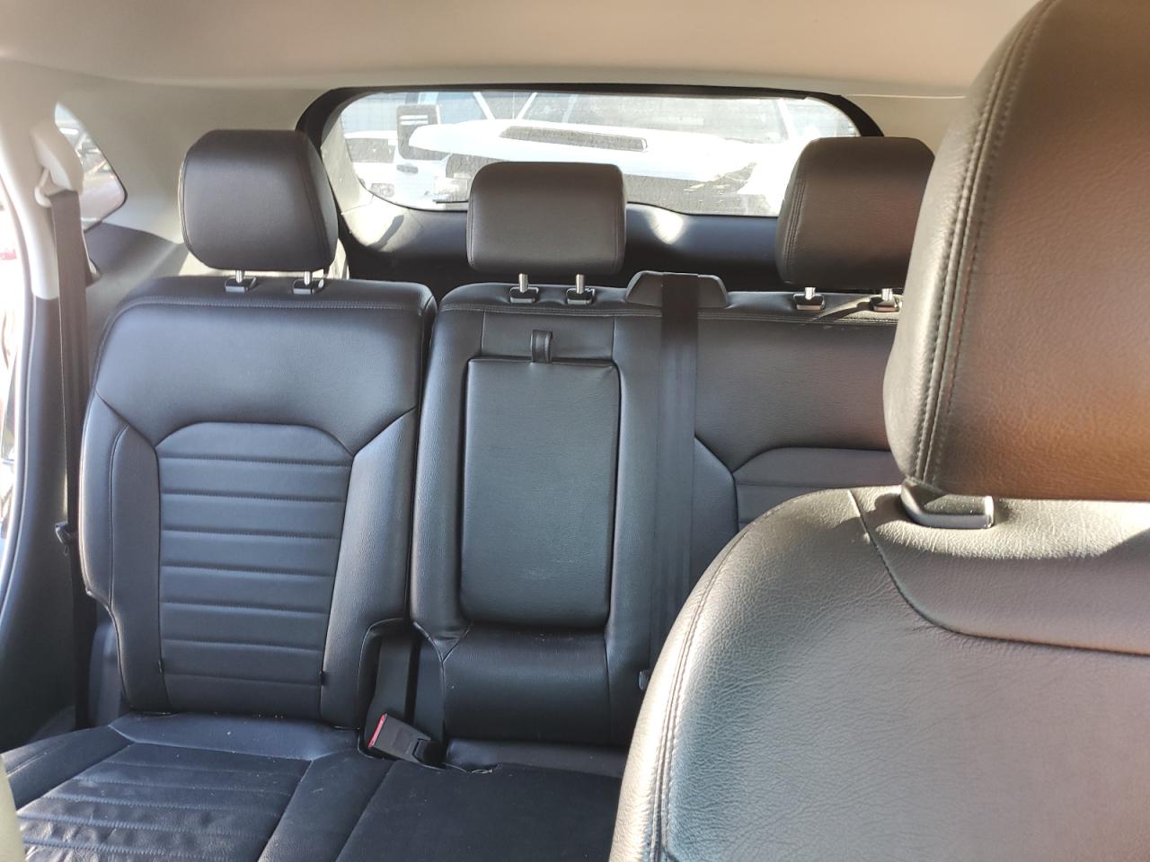 2017 Ford Edge - Image 10