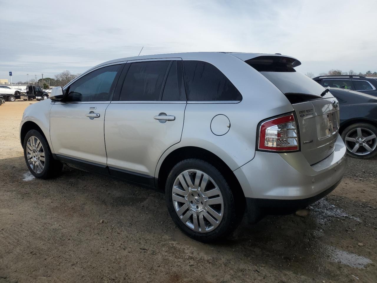 2010 Ford Edge - Image 2