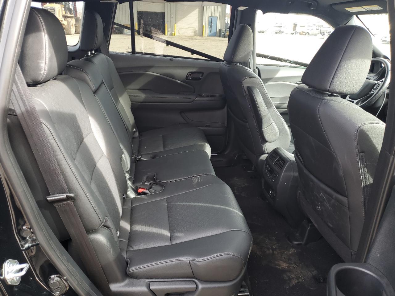 2022 Honda Passport Elite VIN: 5FNYF8H06NB030410 Lot: 47315405