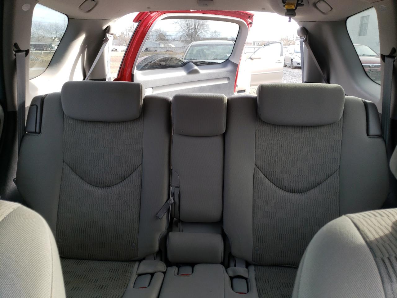 2011 Toyota RAV 4 - Image 10