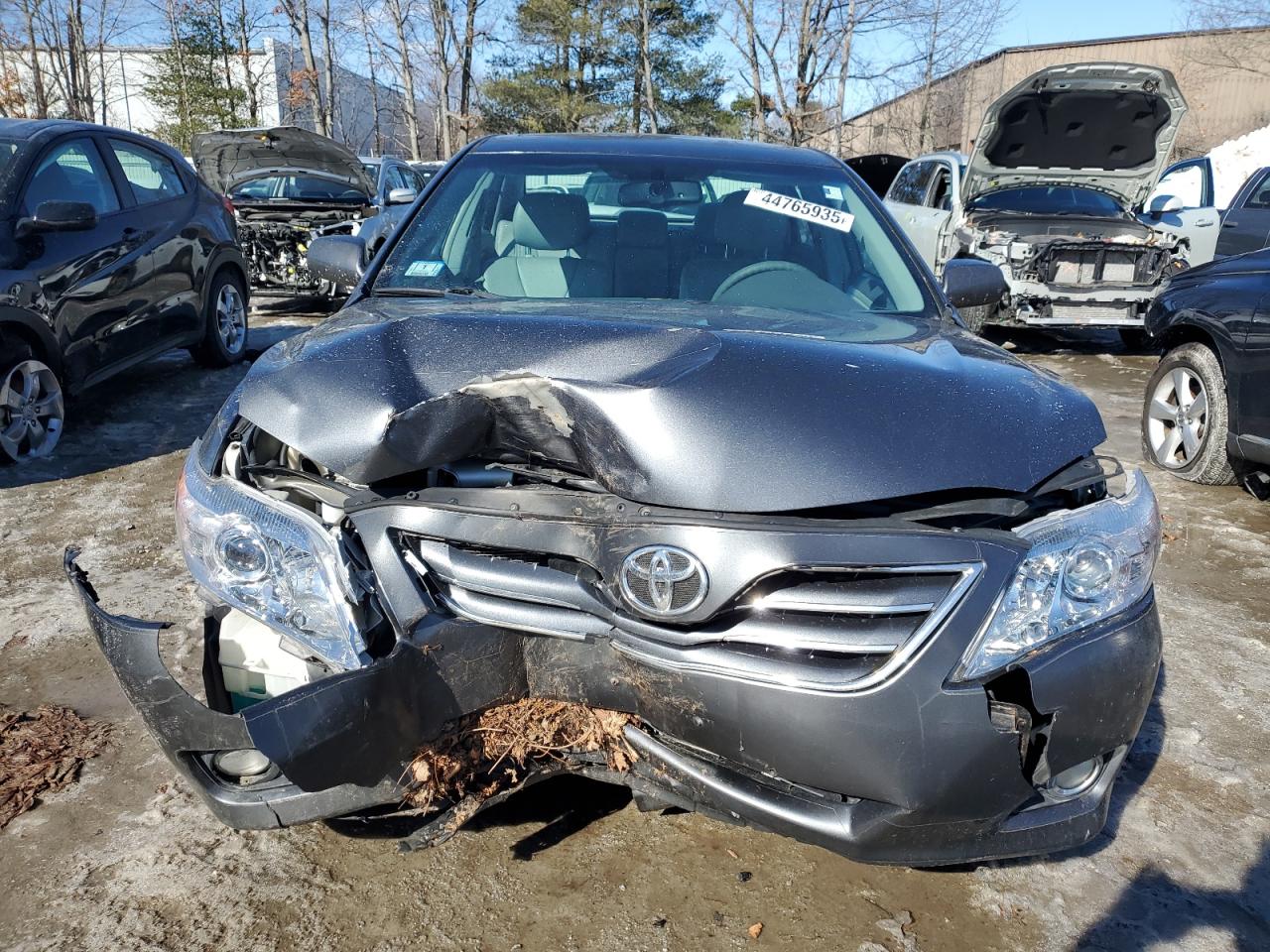2011 Toyota Camry - Image 5