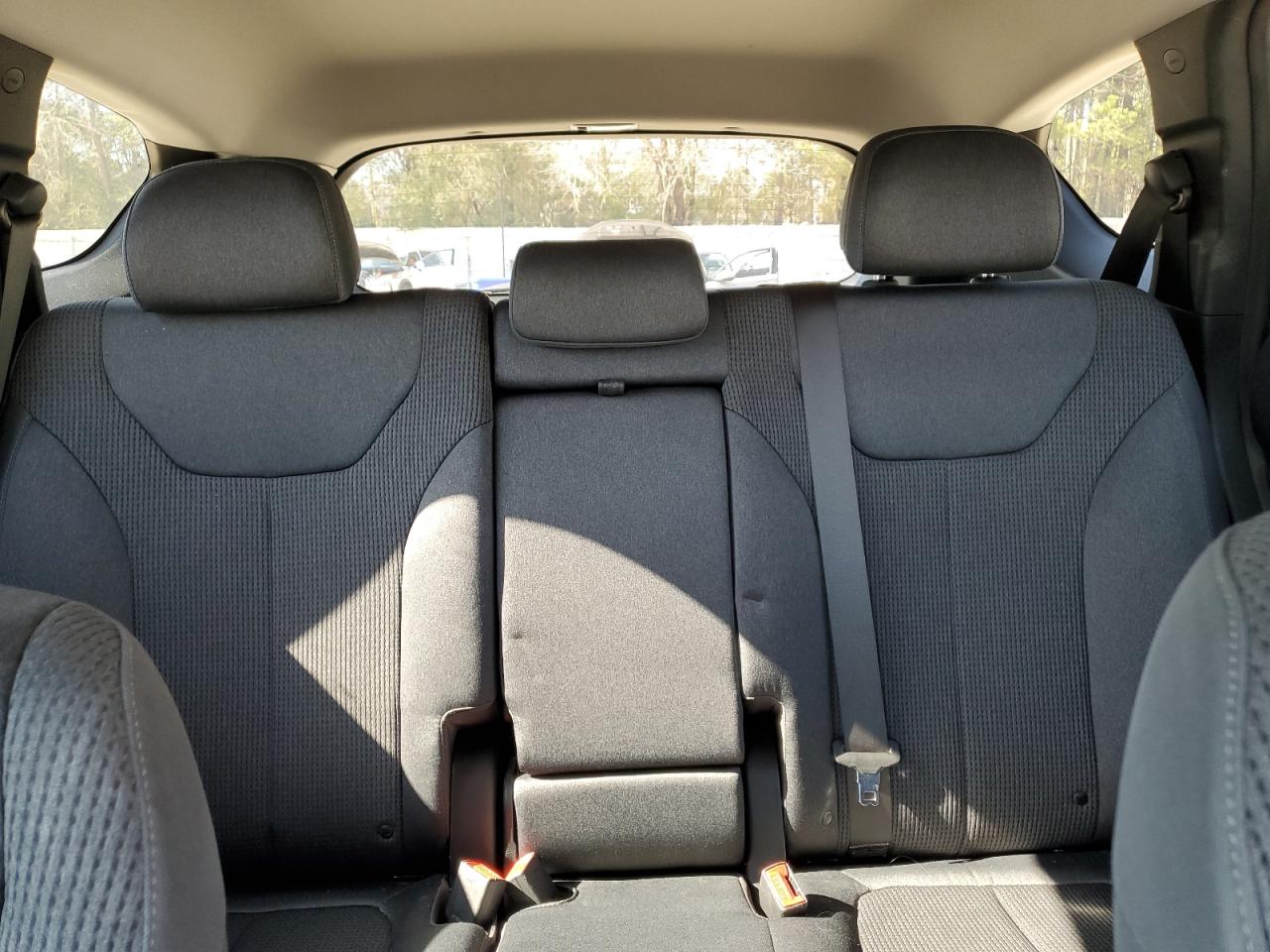 2019 Hyundai Santa Fe - Image 10