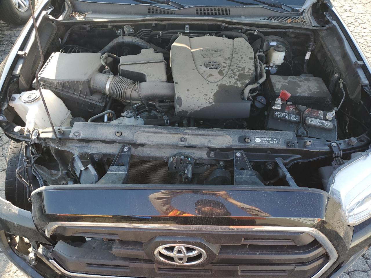 2017 Toyota Tacoma - Image 11