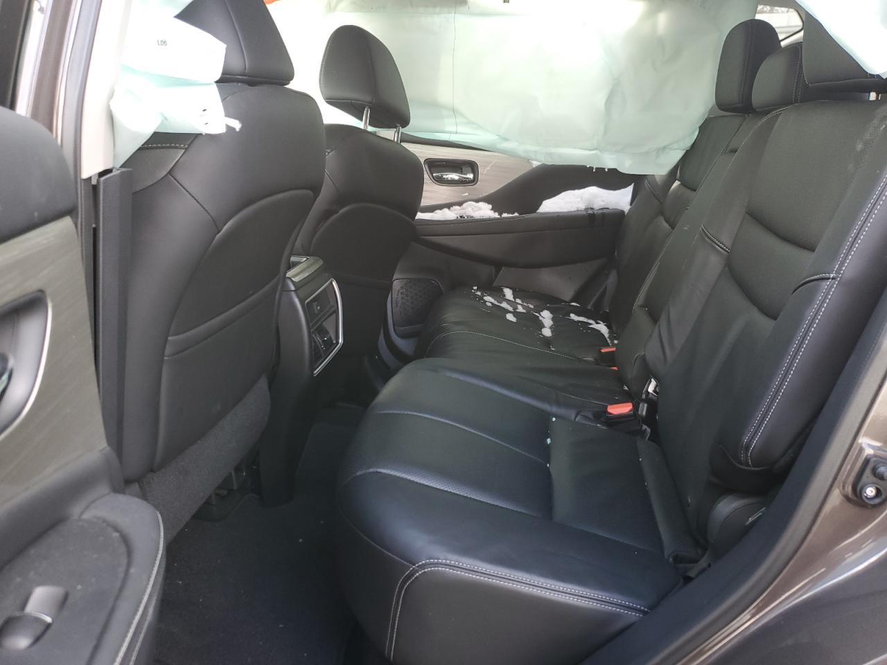 2015 Nissan Murano - Image 11