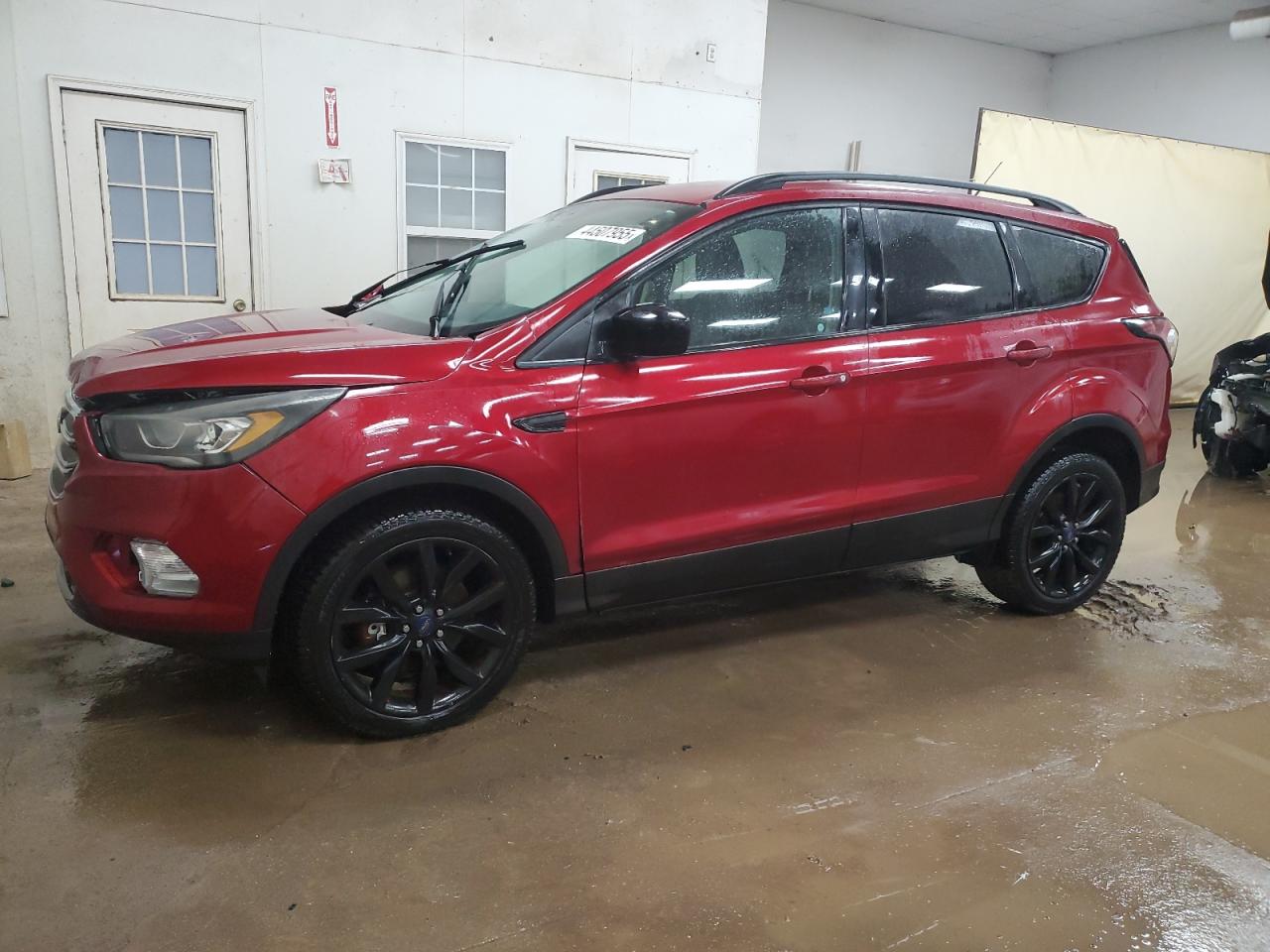 1FMCU9G93HUC46244 FORD ESCAPE 2017