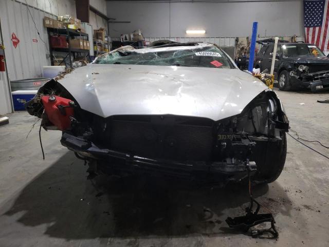 Coupet HYUNDAI GENESIS 2012 Srebrny
