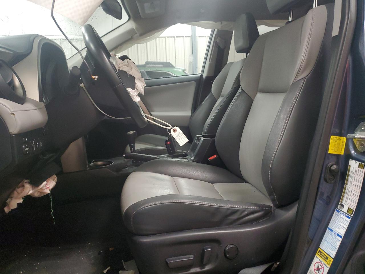 2014 Toyota RAV 4 - Image 7