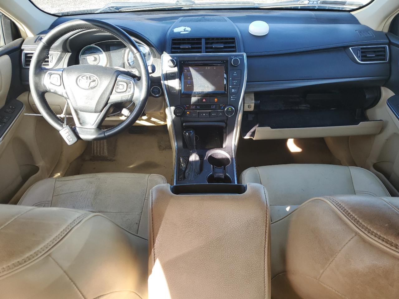 2015 Toyota Camry - Image 8