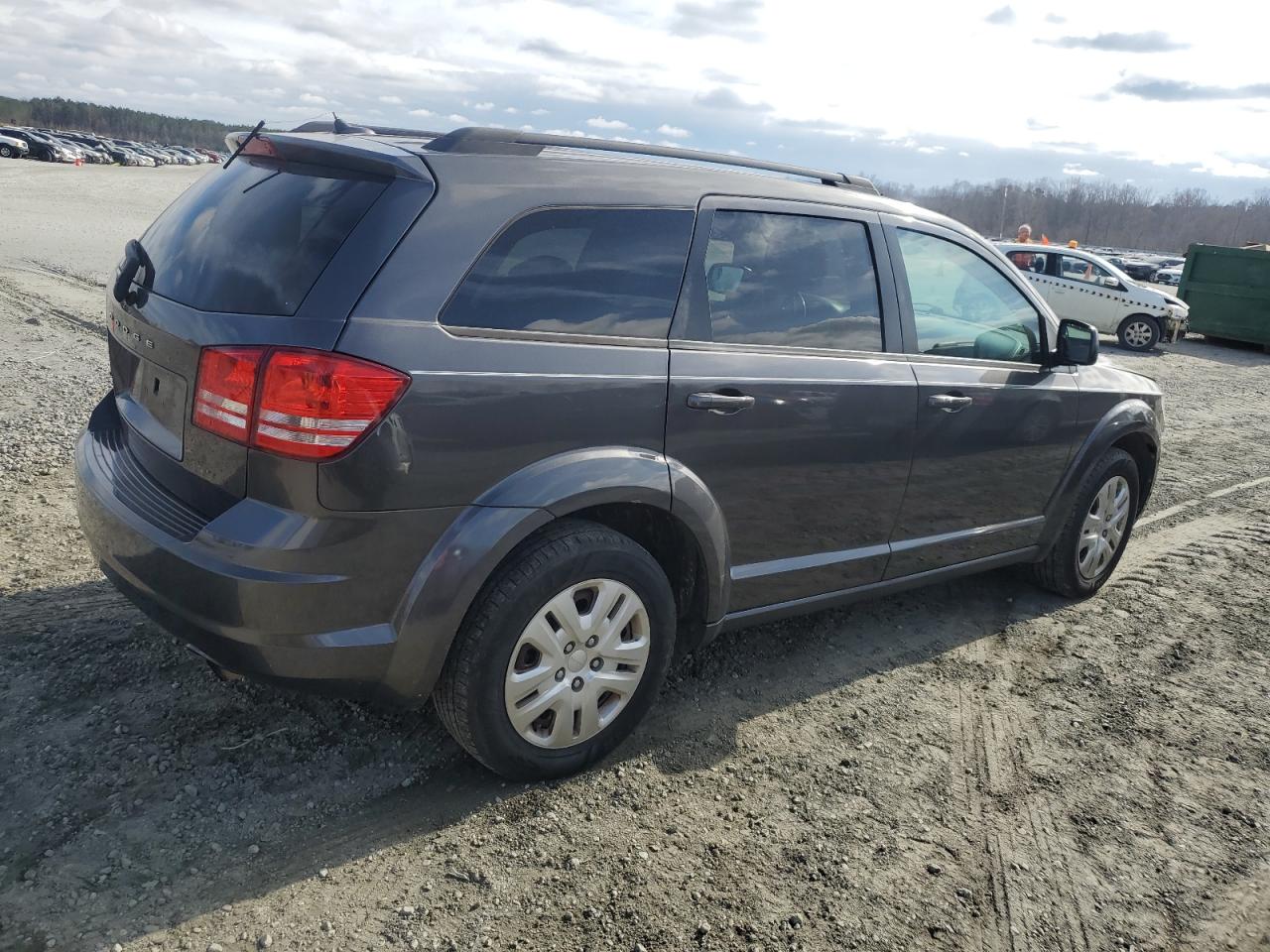 2016 Dodge Journey - Image 3