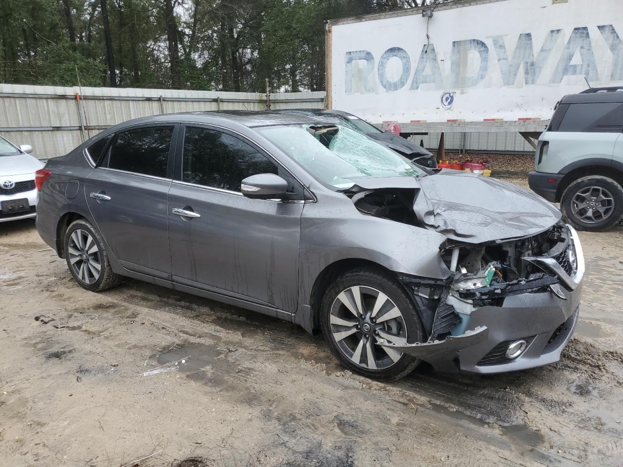 2018 Nissan Sentra - Image 4