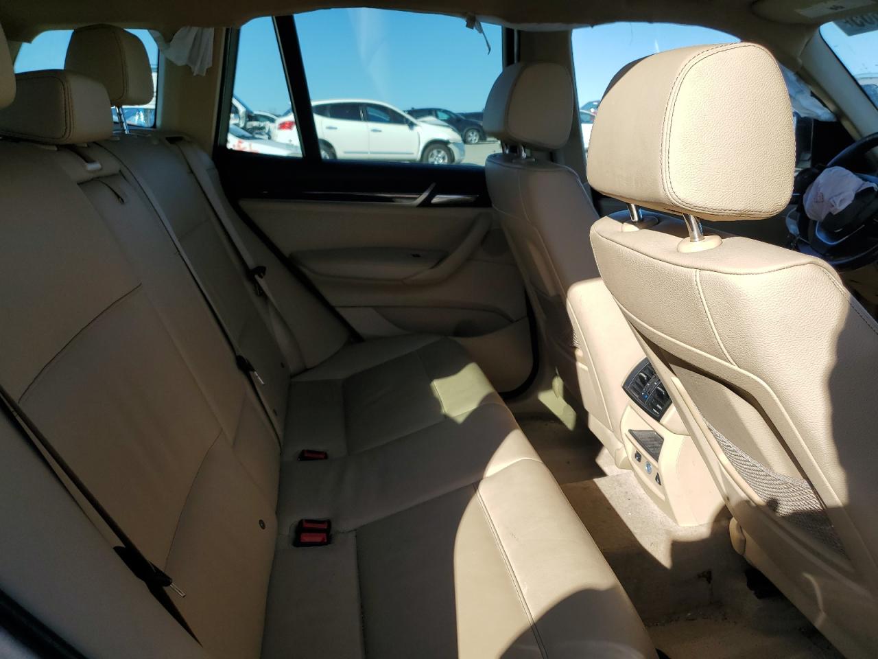 2015 BMW X3 - Image 11