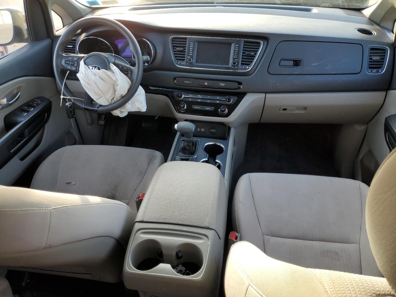 2019 Kia Sedona - Image 8