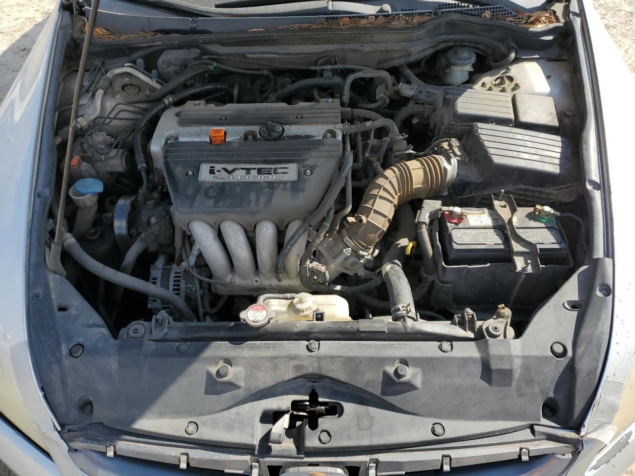 2006 Honda Accord - Image 11