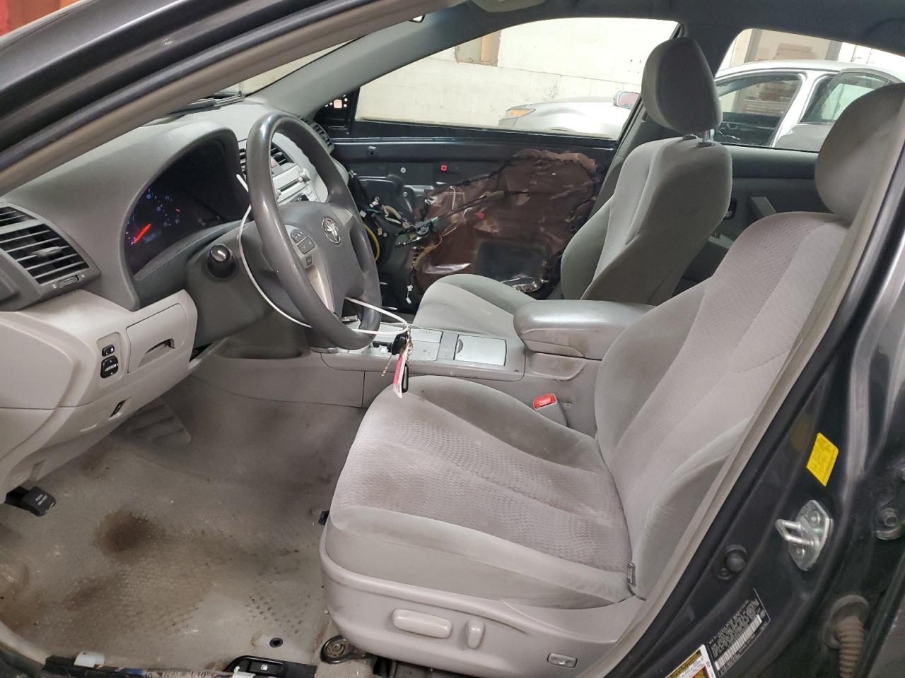 2011 Toyota Camry - Image 7