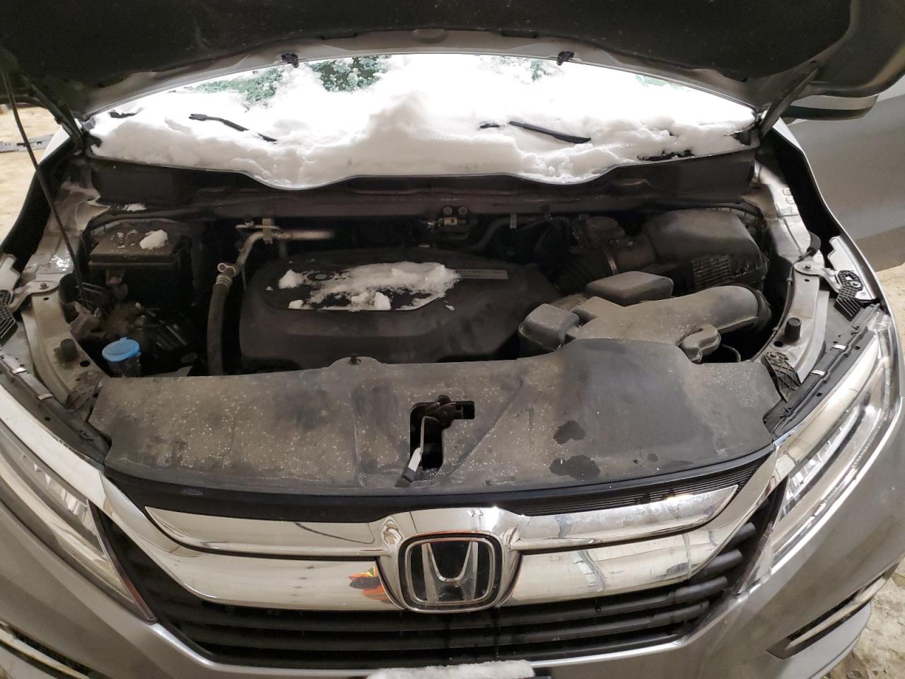 2018 Honda Odyssey - Image 12