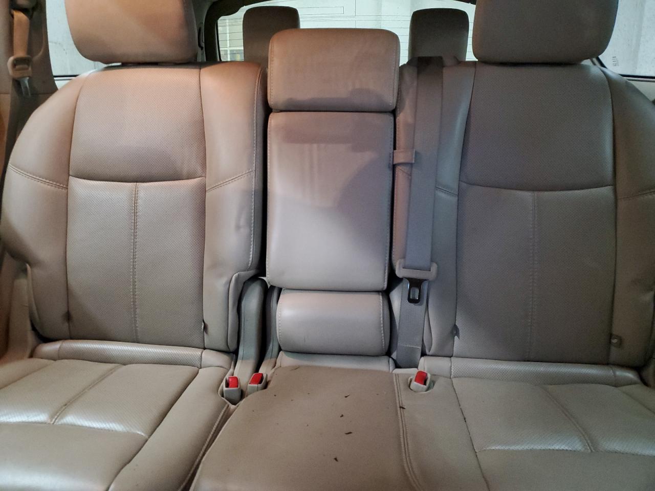 2015 Nissan Pathfinder - Image 10