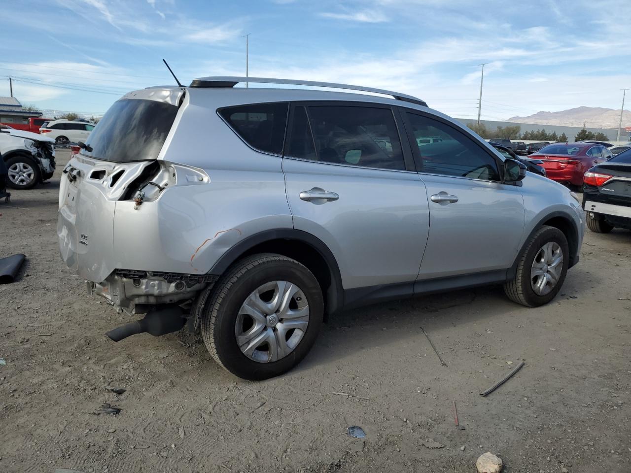 2015 Toyota RAV 4 - Image 3