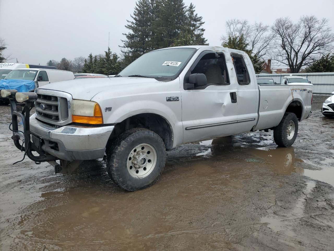 2000 Ford F250 - Image 1