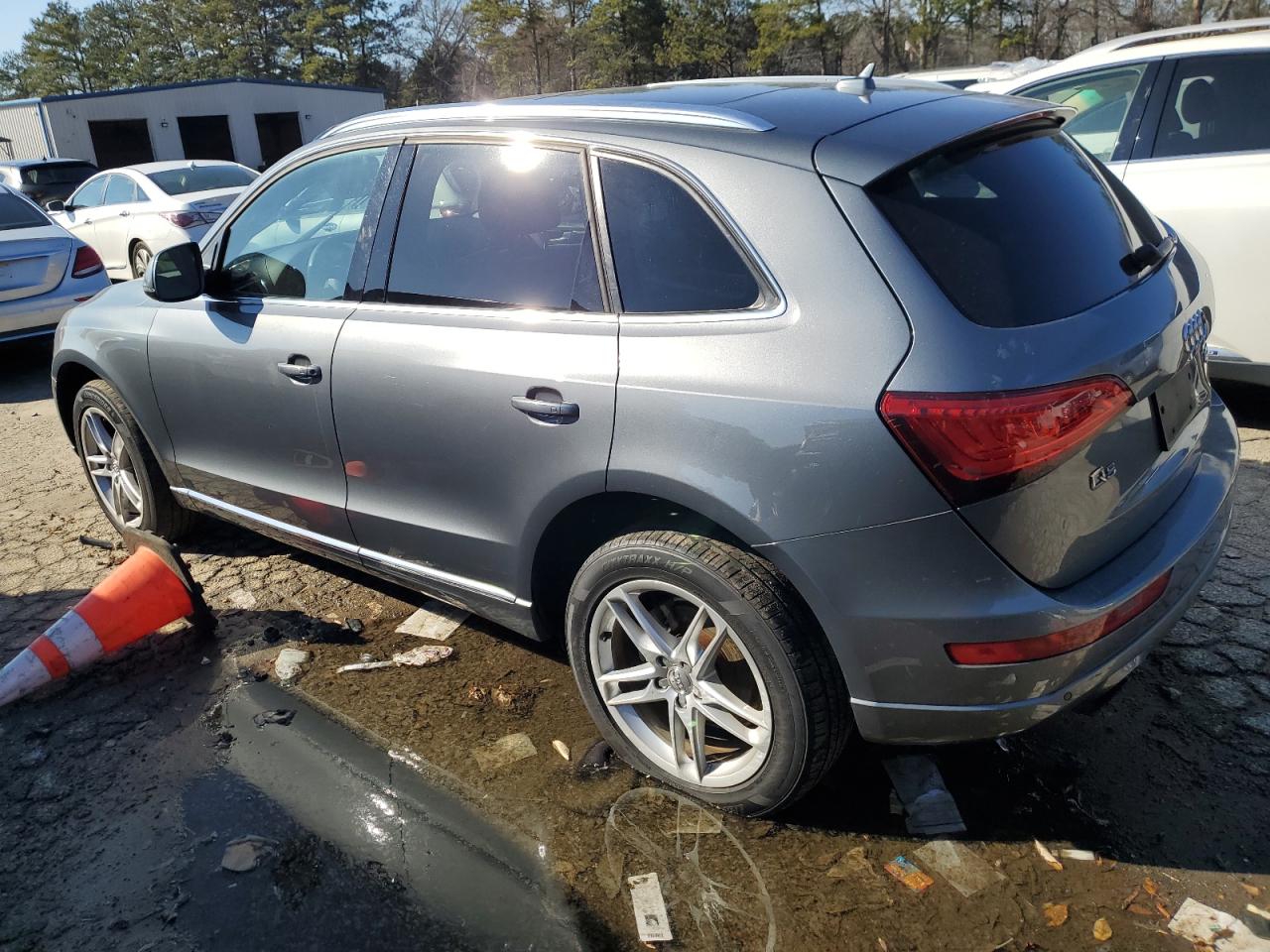 2013 Audi Q5 - Image 2