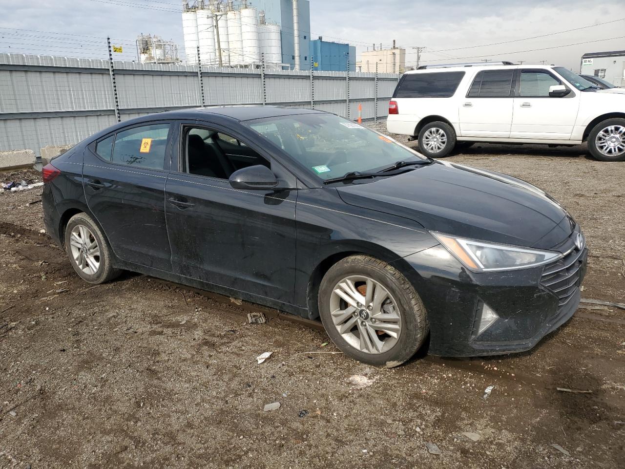 2019 Hyundai Elantra - Image 4
