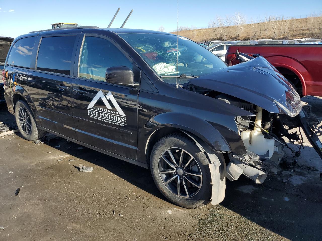 2017 Dodge Caravan - Image 4