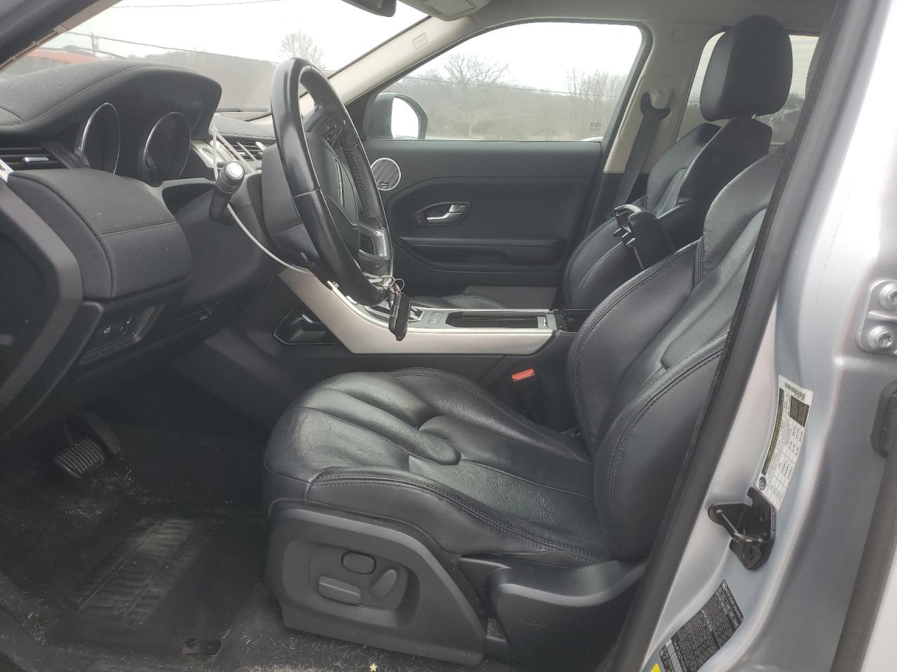 2015 Land Rover Range Rover - Image 7