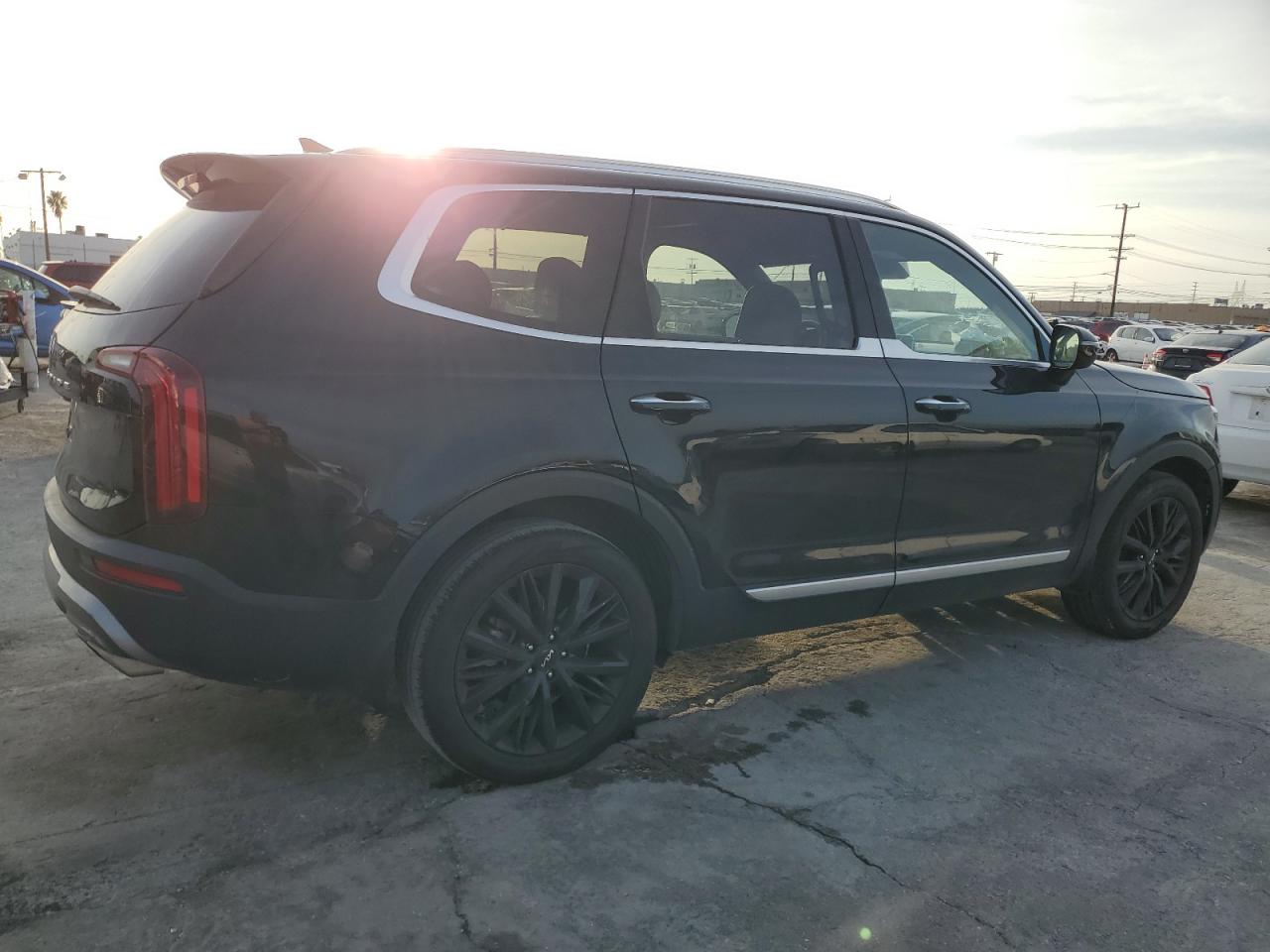 2022 Kia Telluride - Image 3