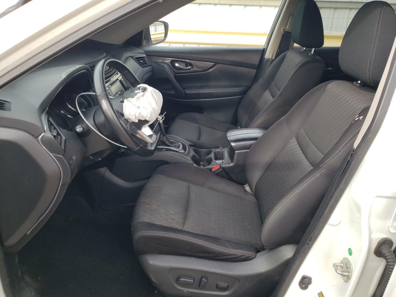 JN8AT2MT2KW263493 NISSAN ROGUE 2019