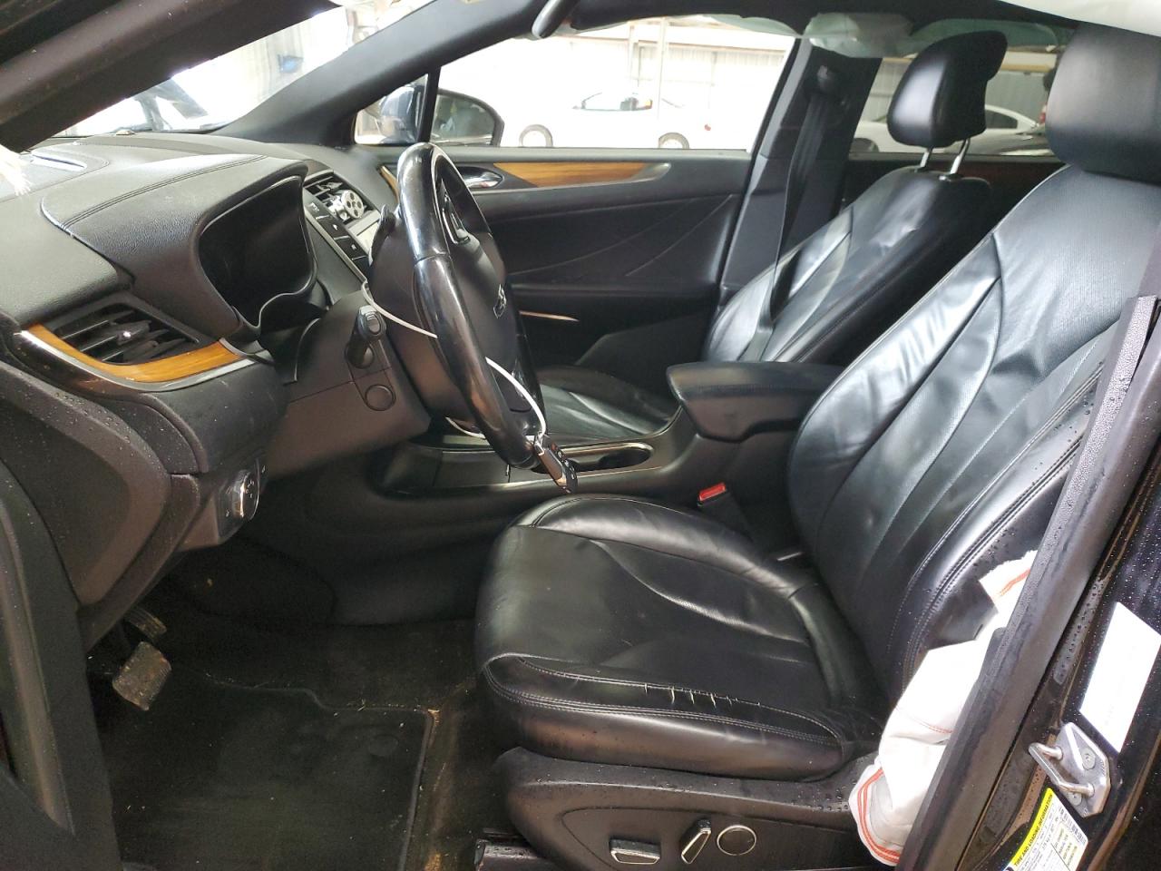 2015 Lincoln MKZ - Image 7