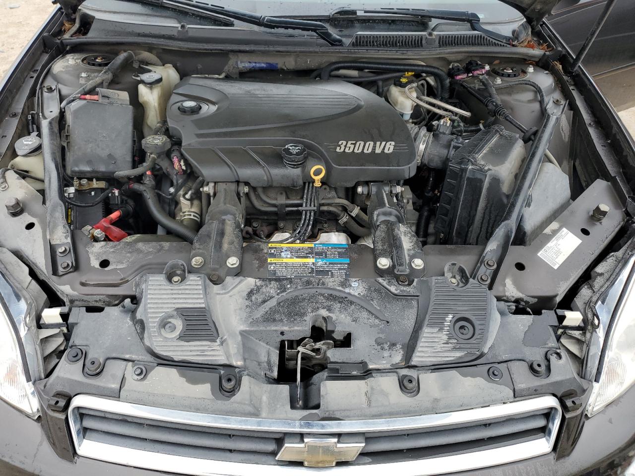 2009 Chevrolet Impala - Image 11