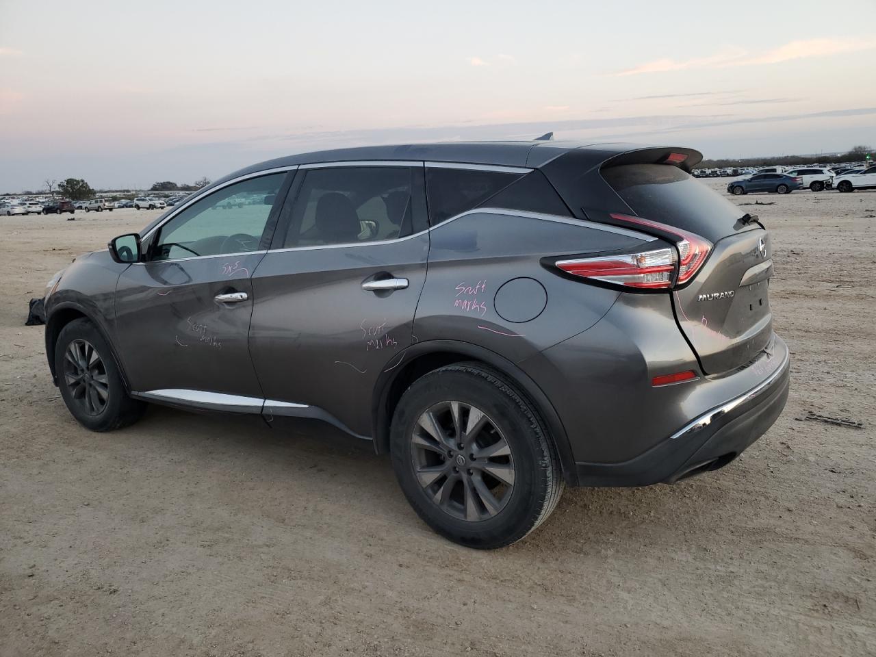 2016 Nissan Murano - Image 2