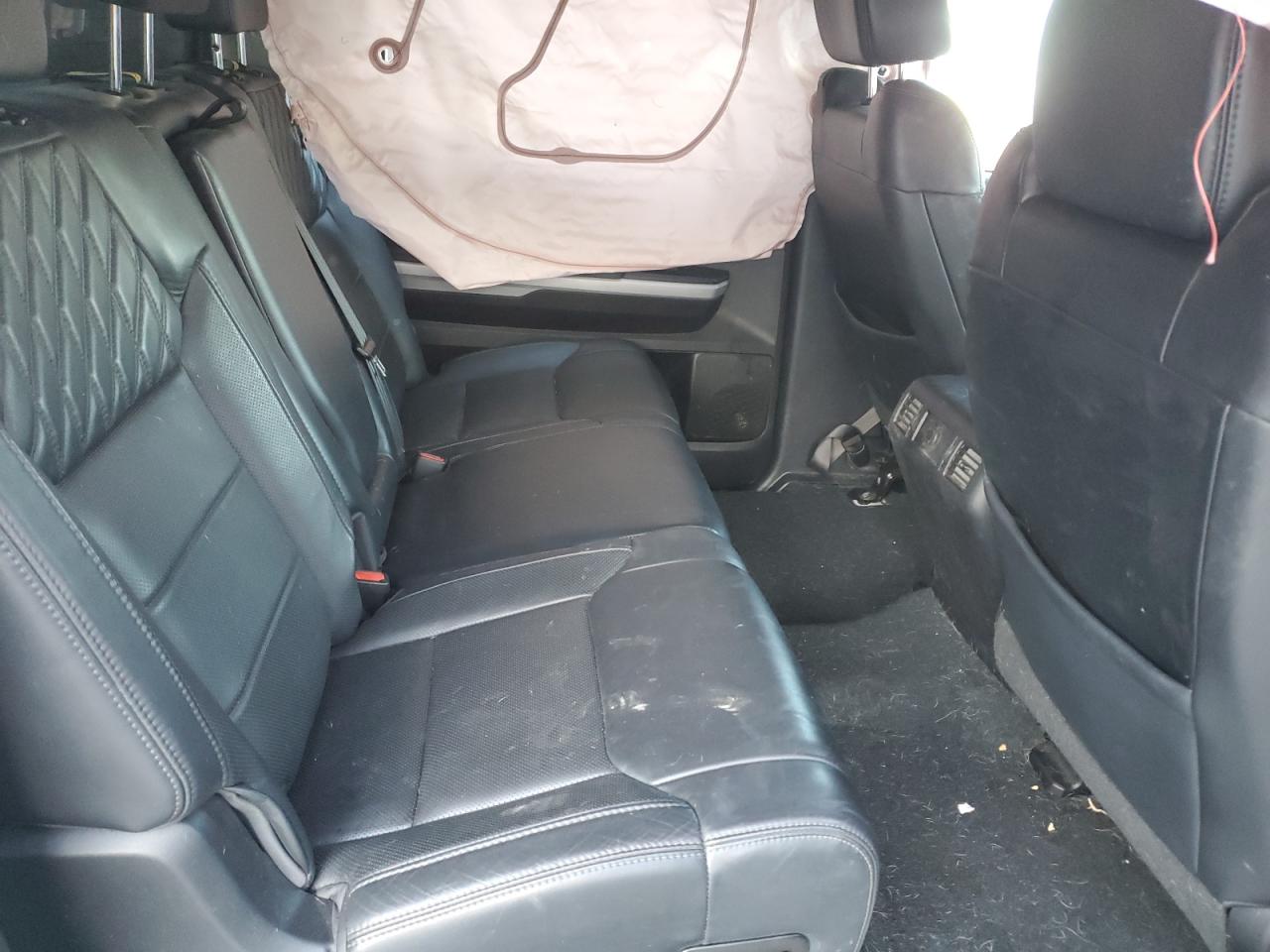 2019 Toyota Tundra - Image 10