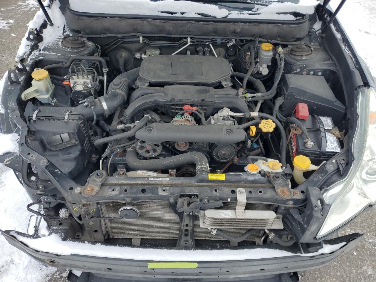 2010 Subaru Outback - Image 12