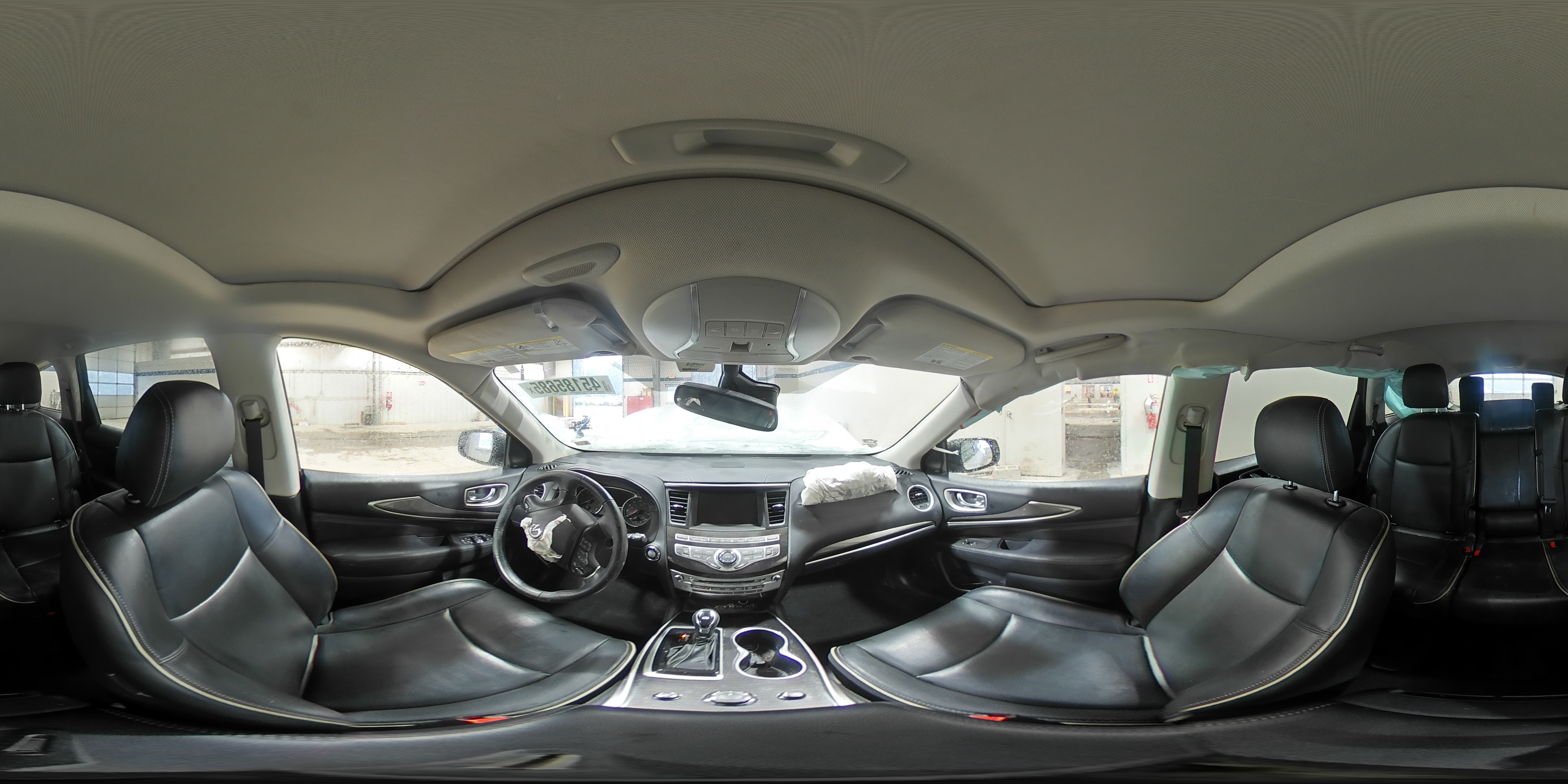 2019 Infiniti QX60 - Image 13