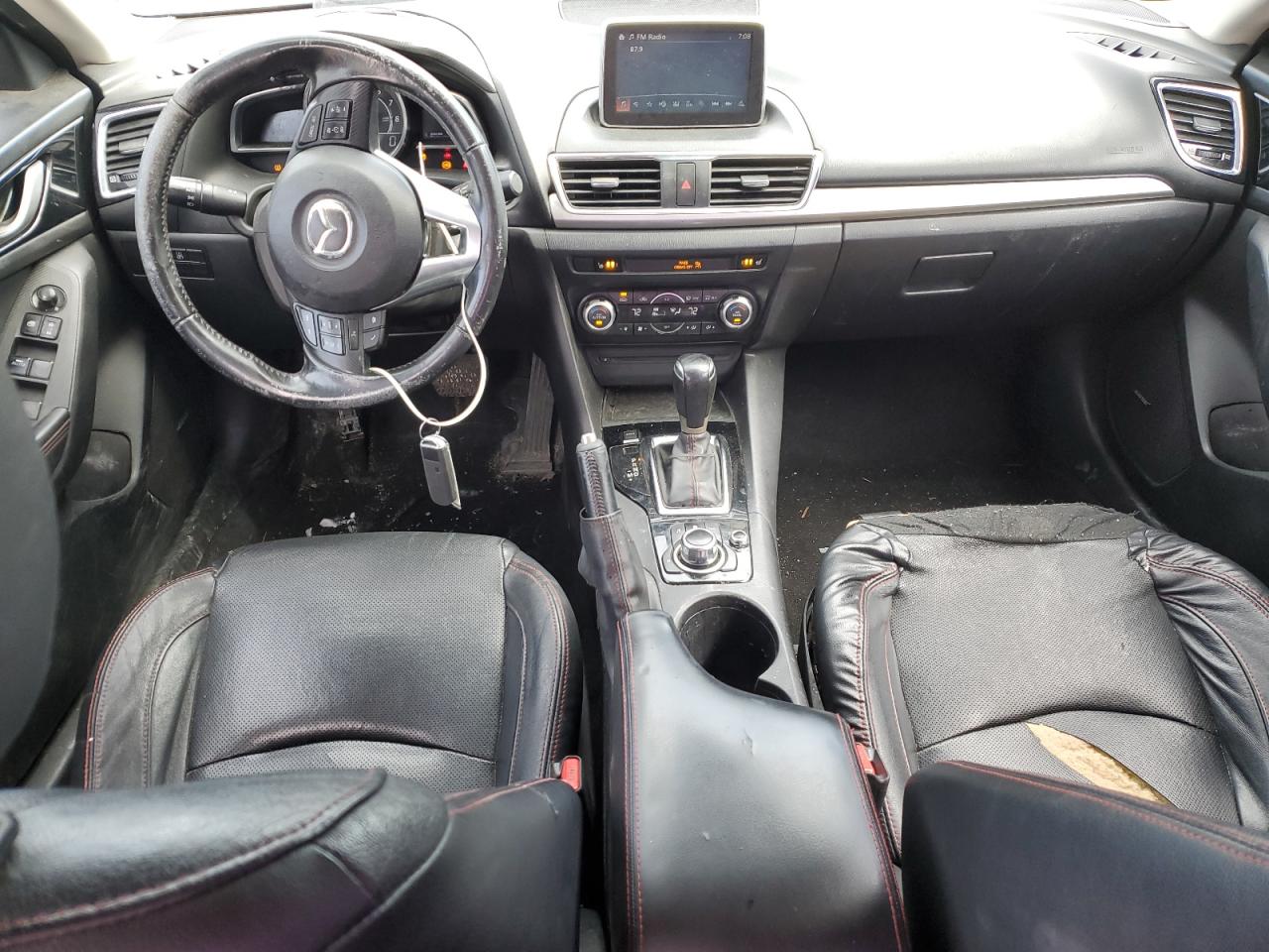 2016 Mazda 3 - Image 8