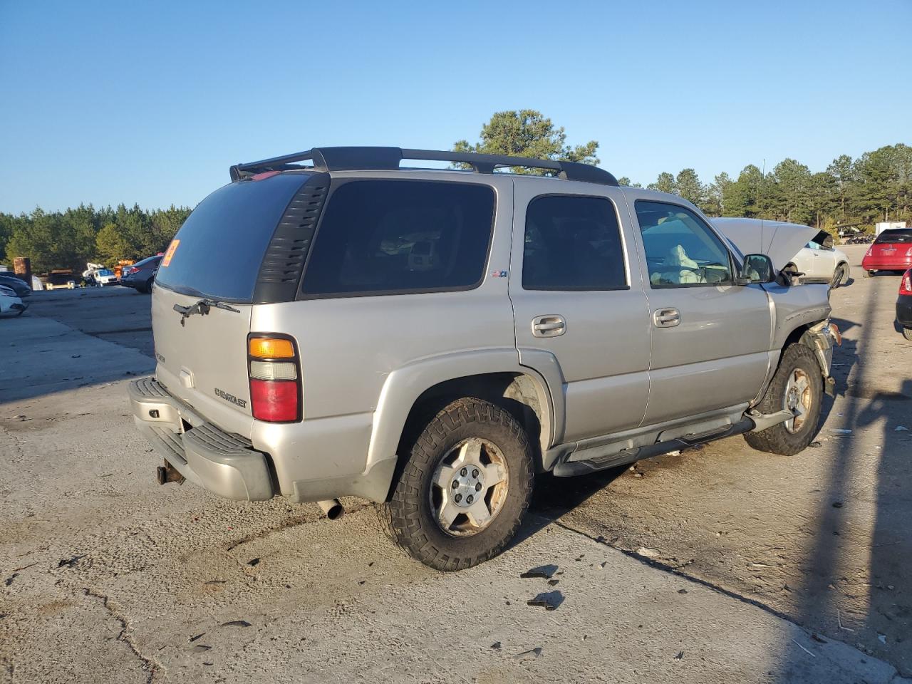 2005 Chevrolet Tahoe - Image 3
