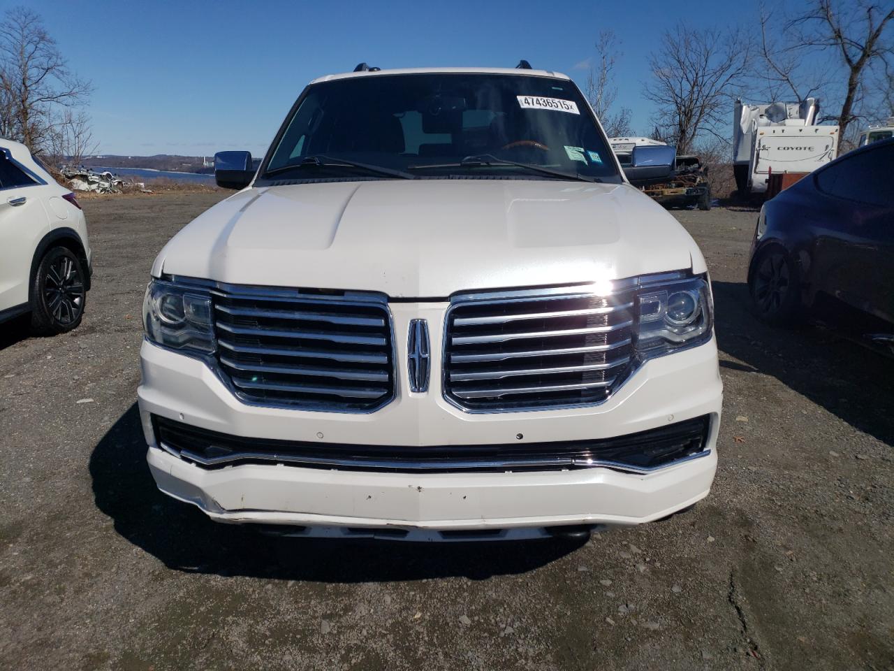 2015 Lincoln Navigator - Image 5