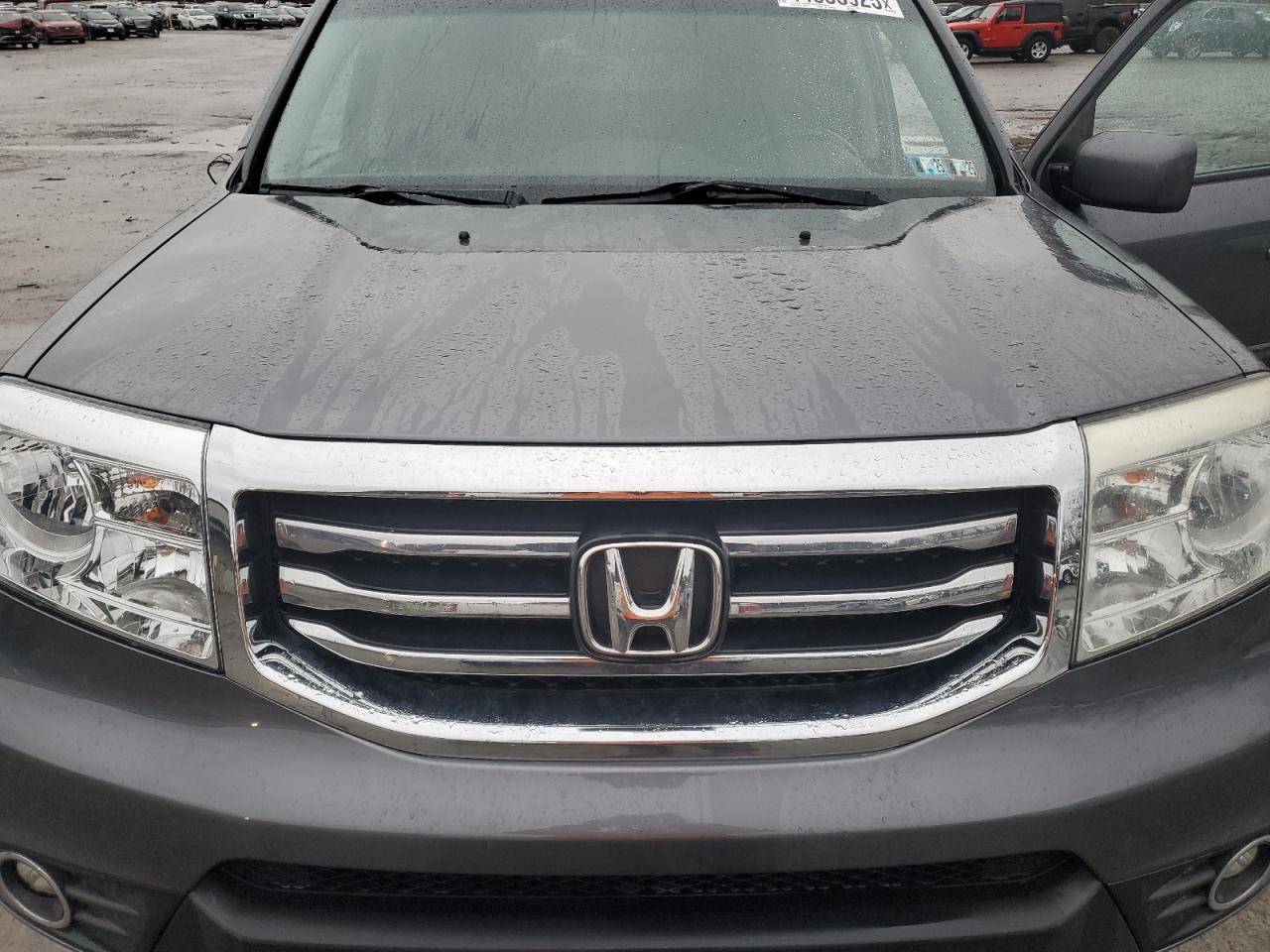 2015 Honda Pilot - Image 12